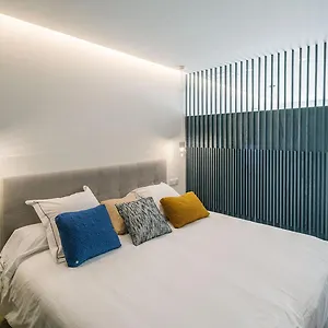 puente-romano-beach-suites.1costadelsol.com/
